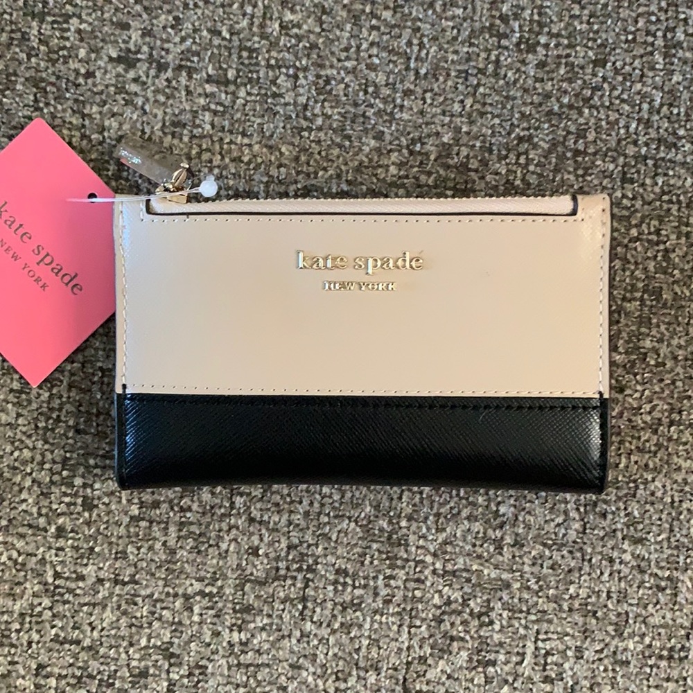 Katespade small bifold wallet